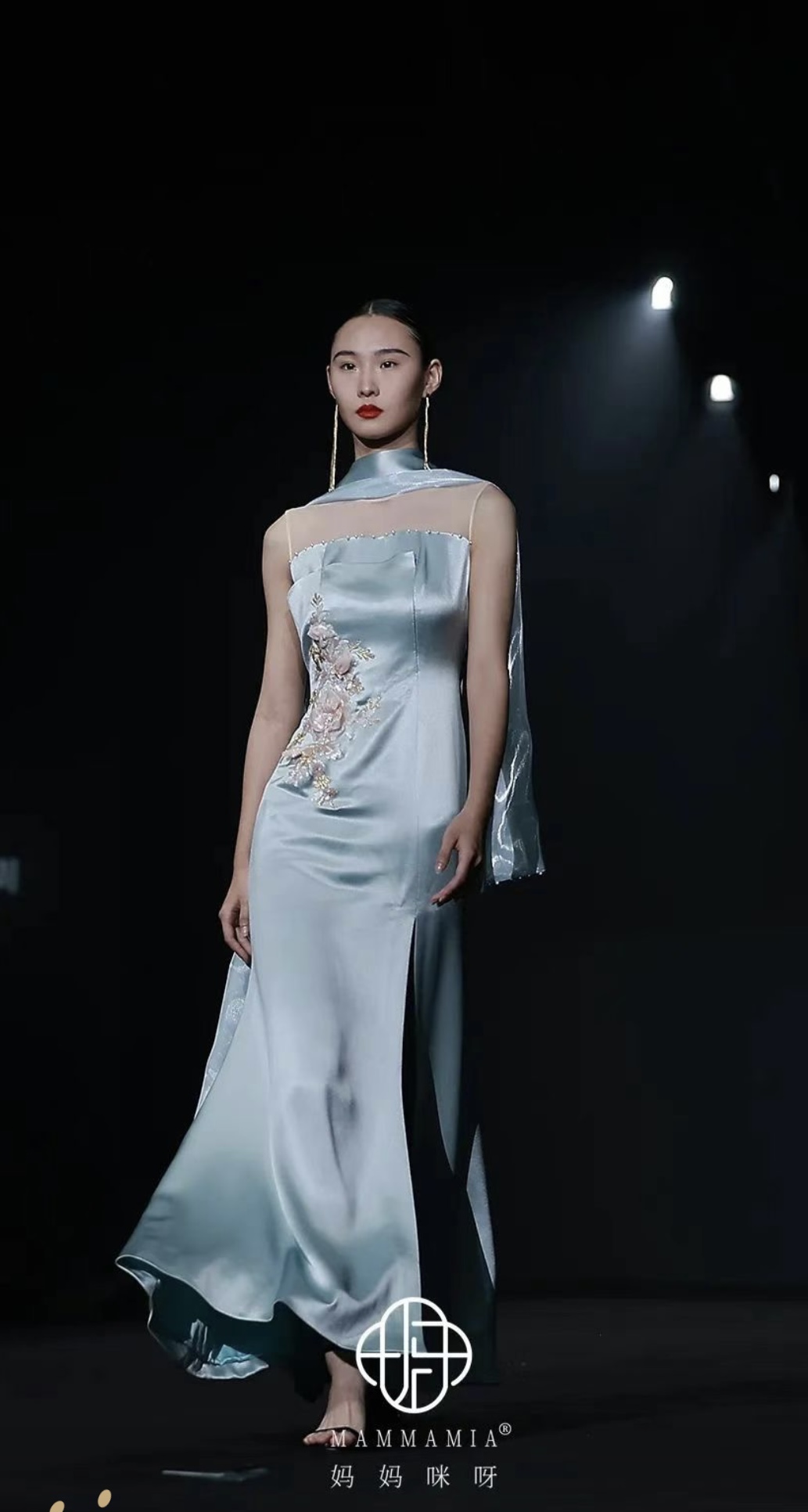 邀請(qǐng)函 | 宴后/媽媽咪呀 高定媽媽裝亮相2024上海國際婚紗禮服、彩妝造型及時(shí)尚配飾展